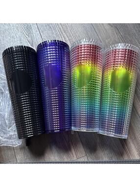 NEW Plastic Grid Tumbler Grid Black Purple Rainbow Straw 24 oz Set Of 4